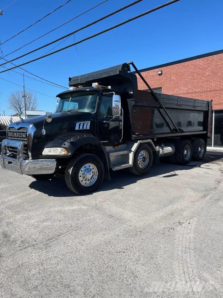 Mack GU813 Kipper