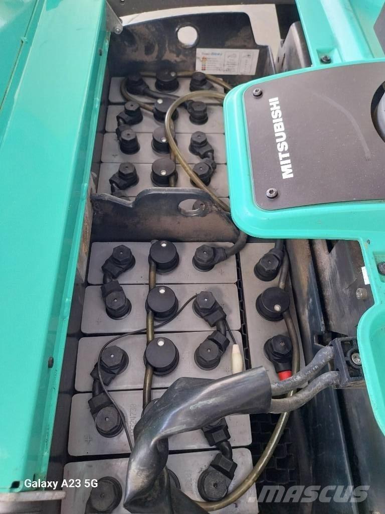 Mitsubishi PBV20N3 Gabelstapler mit Fahrerstand
