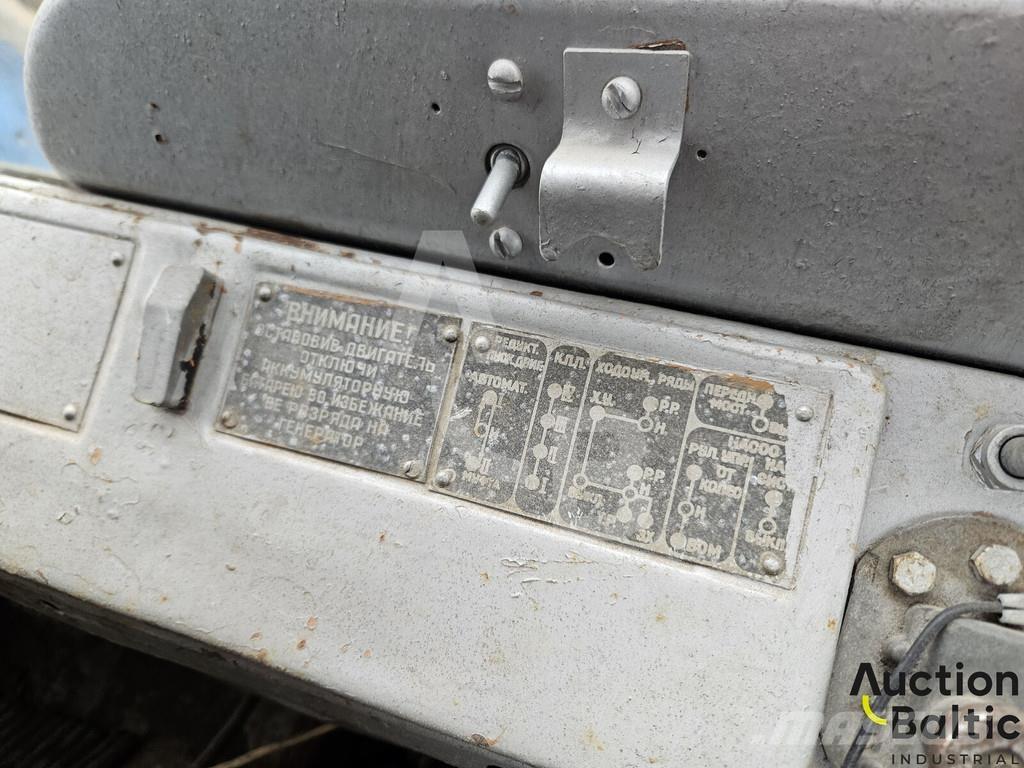  Onbekend T-157K Traktoren