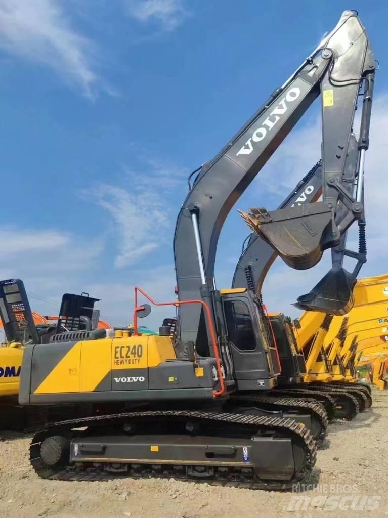 Volvo EC 240 Raupenbagger