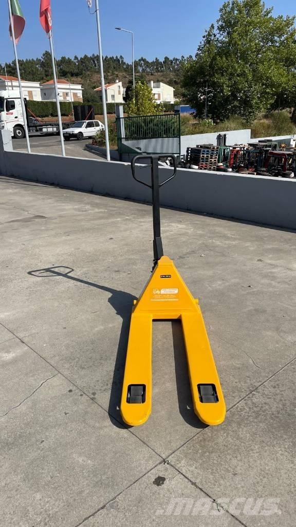  JLE MANUAL Andere Gabelstapler