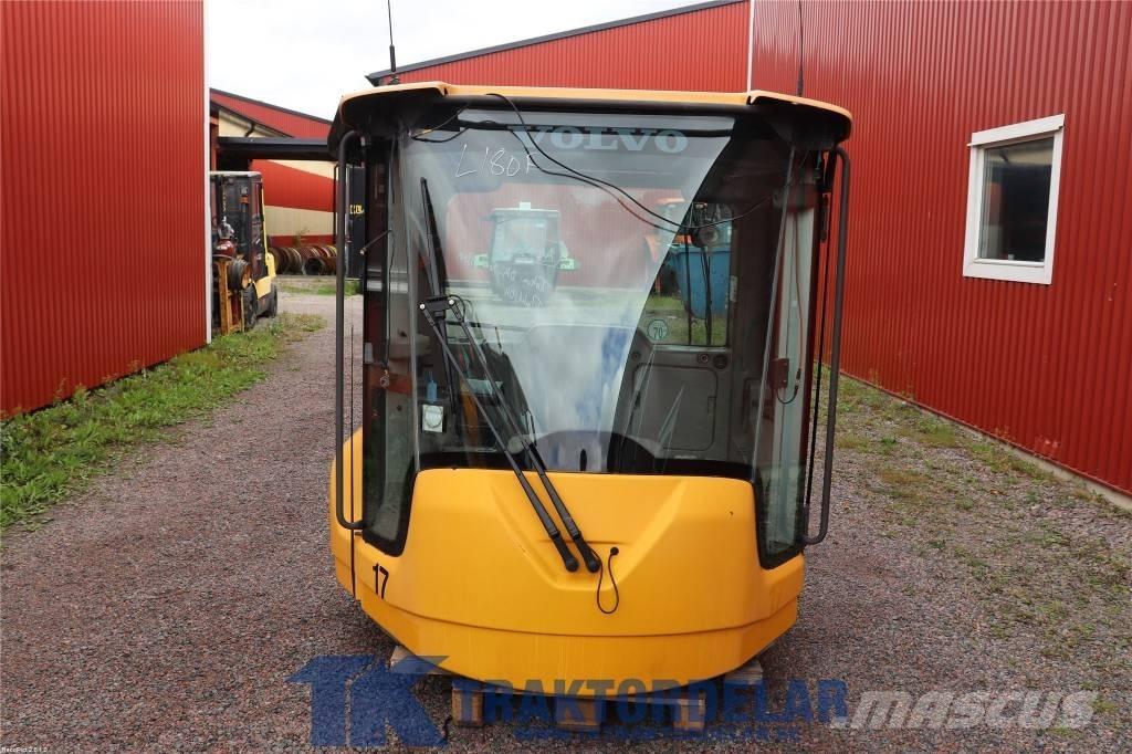 Volvo L 180 F Kabinen