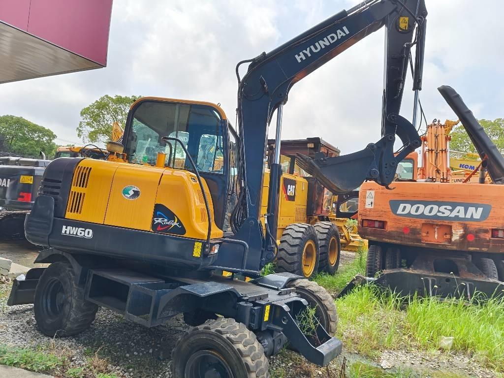 Hyundai R60W Minibagger < 7t