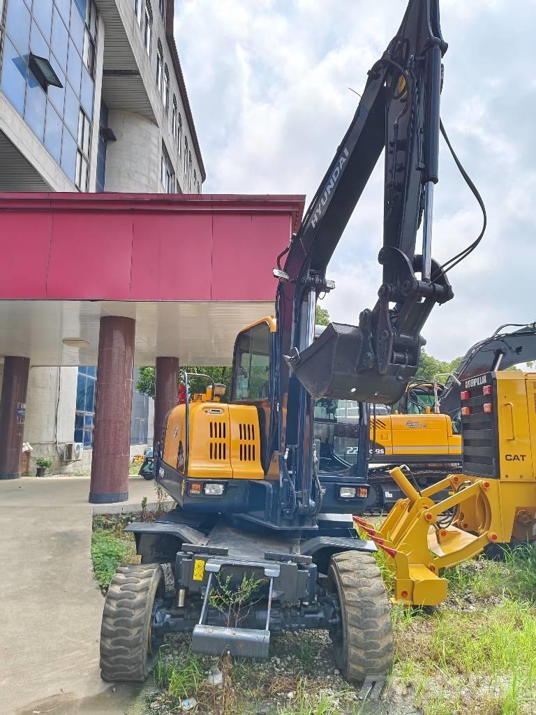 Hyundai R60W Minibagger < 7t