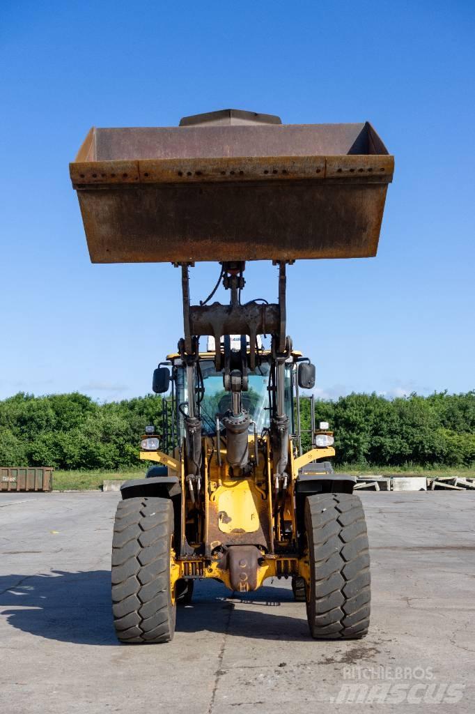 Volvo L110H Radlader