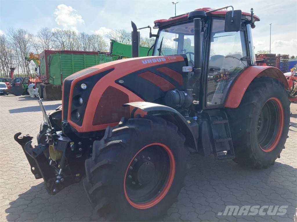 Ursus C-3150 Traktoren