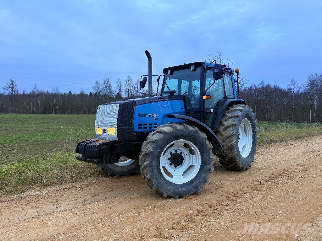 Valtra 8150 Traktoren