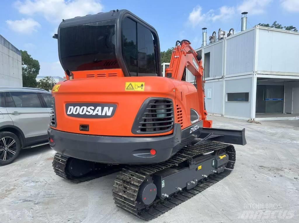 Doosan DX 60-9 C Minibagger < 7t