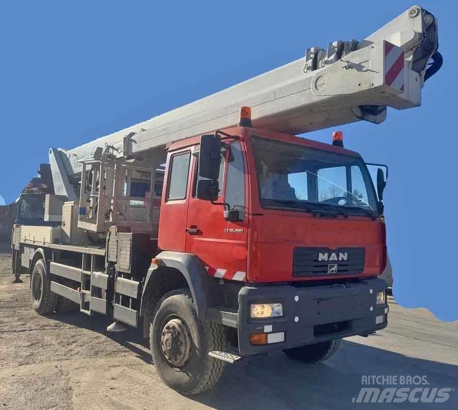 MAN LE18.280 LKW-Arbeitsbühnen