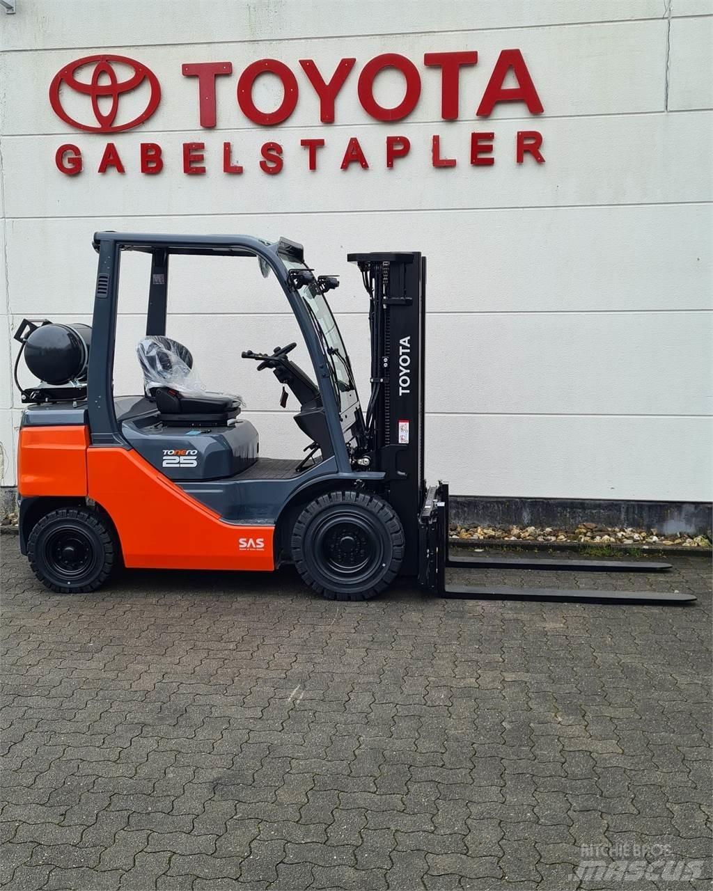 Toyota 02-8FGF25 Gasstapler
