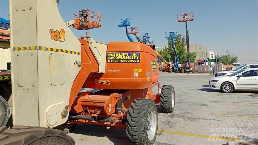 JLG 800AJ Gelenkteleskoparbeitsbühnen