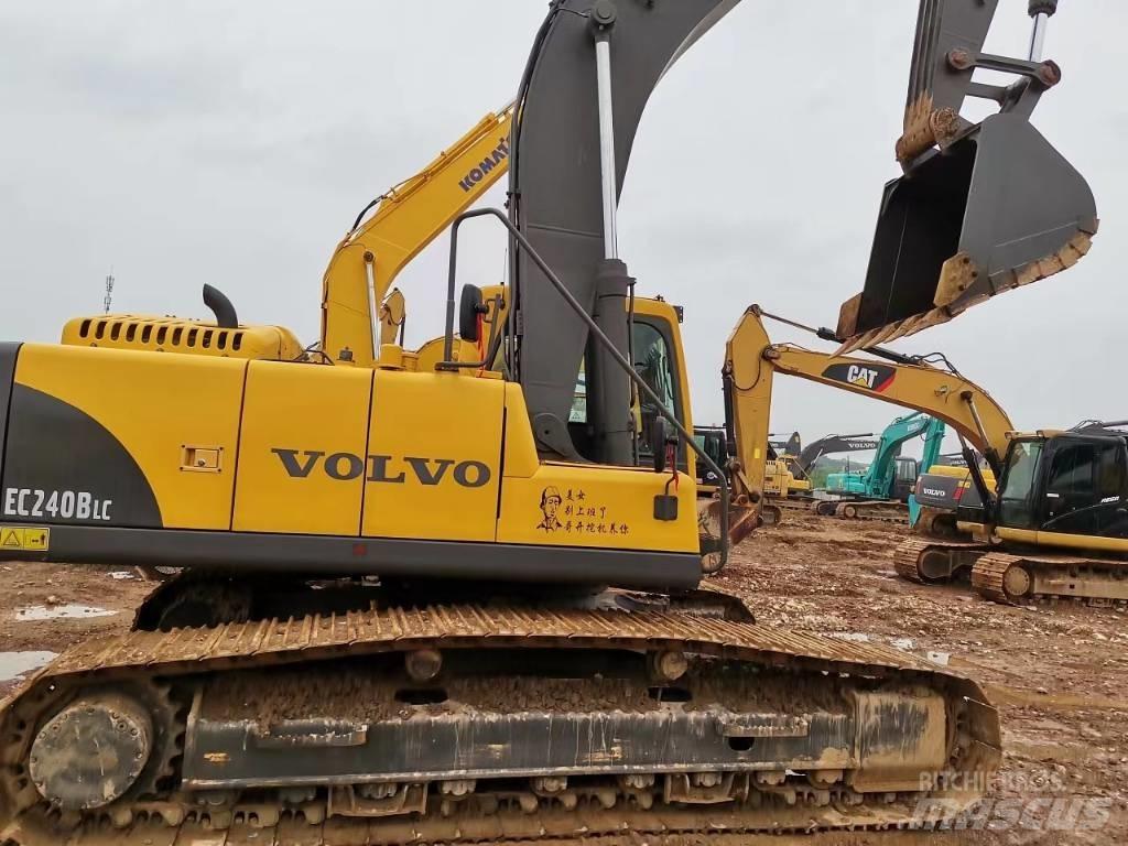 Volvo EC 240 B LC Raupenbagger