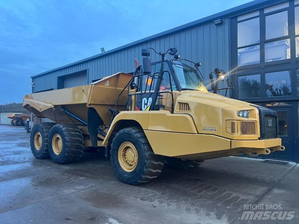 CAT 730 C Dumper - Knickgelenk