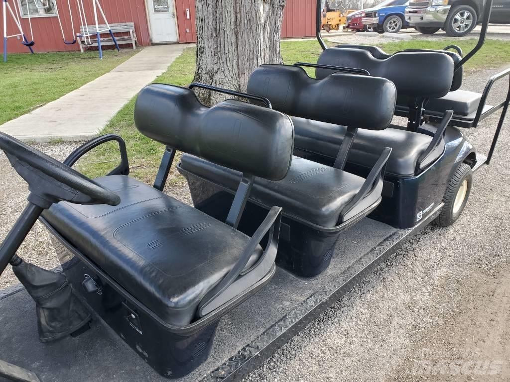 Cushman Shuttle 8 Schlepper