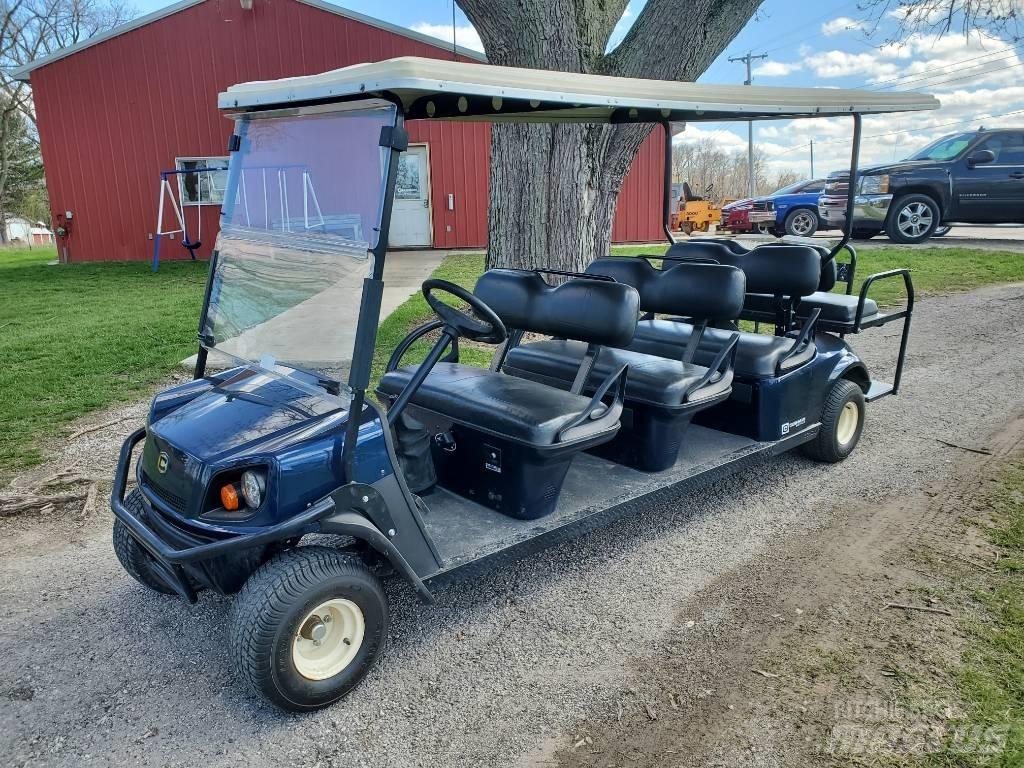 Cushman Shuttle 8 Schlepper