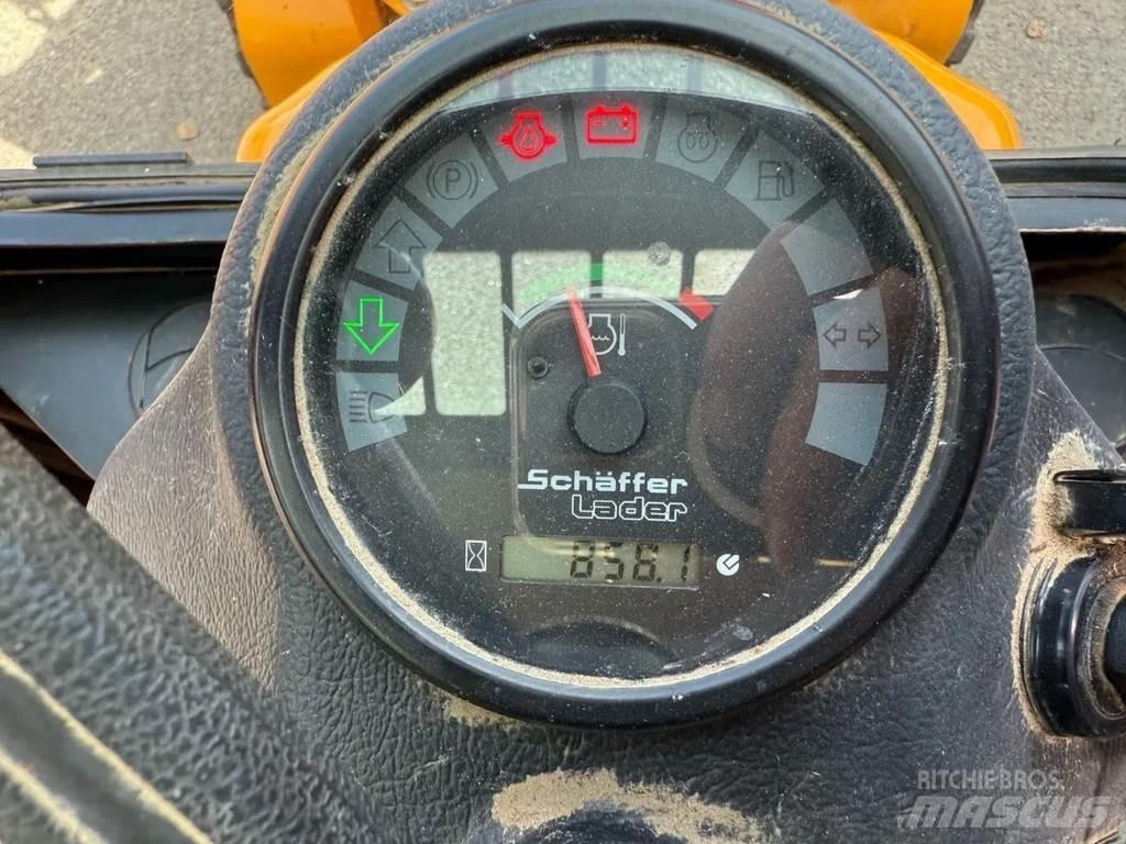 Schäffer 2428 Minilader