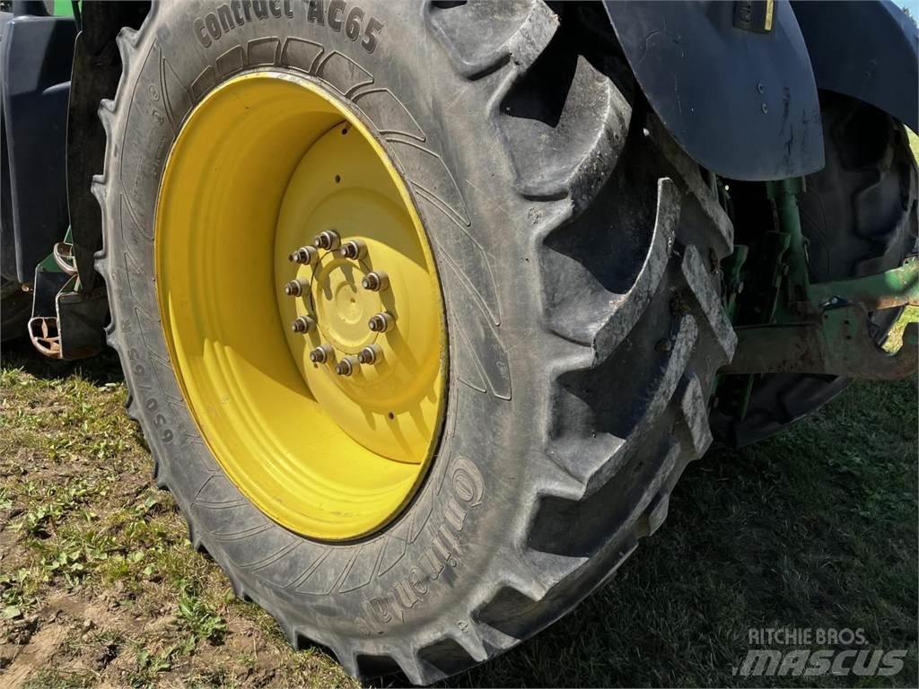 John Deere 6210R Traktoren
