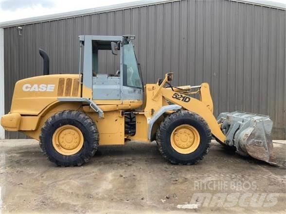 CASE 521D Radlader