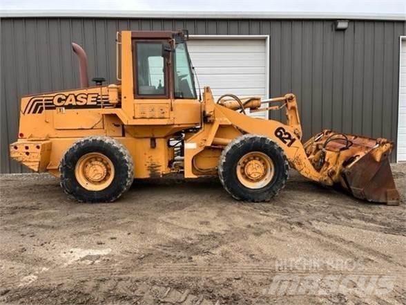 CASE 621ZF Radlader