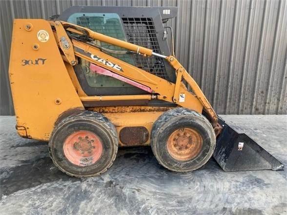 CASE 90XT Kompaktlader