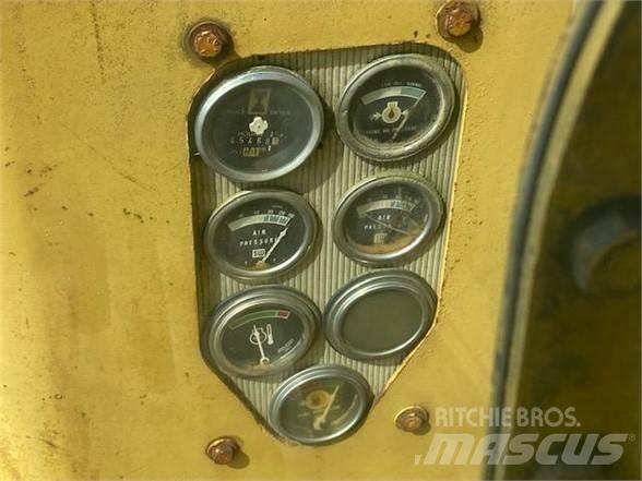 CAT 16G Grader