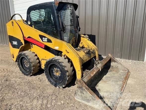 CAT 256C Kompaktlader