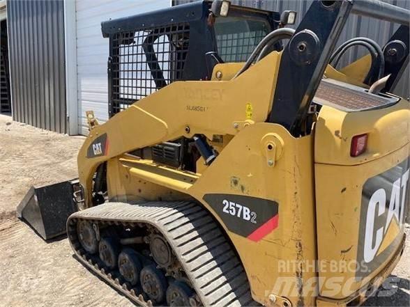 CAT 257B2 Kompaktlader