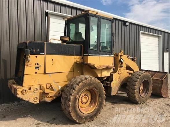 CAT 918F Radlader