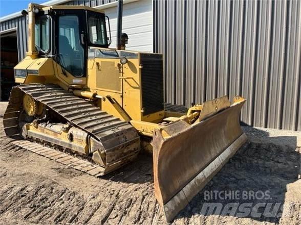 CAT D5M LGP Bulldozer