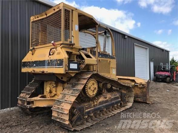 CAT D5M XL Bulldozer