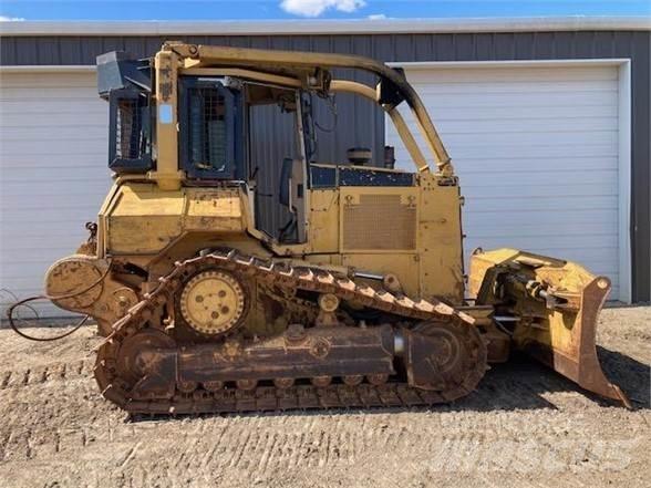 CAT D5M XL Bulldozer
