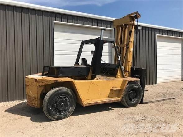 CAT V225B Dieselstapler