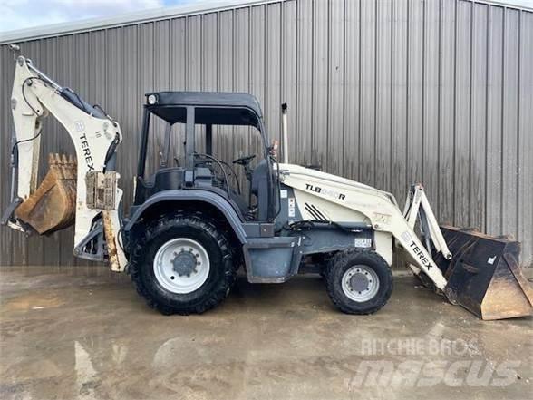 Terex TLB840R Baggerlader
