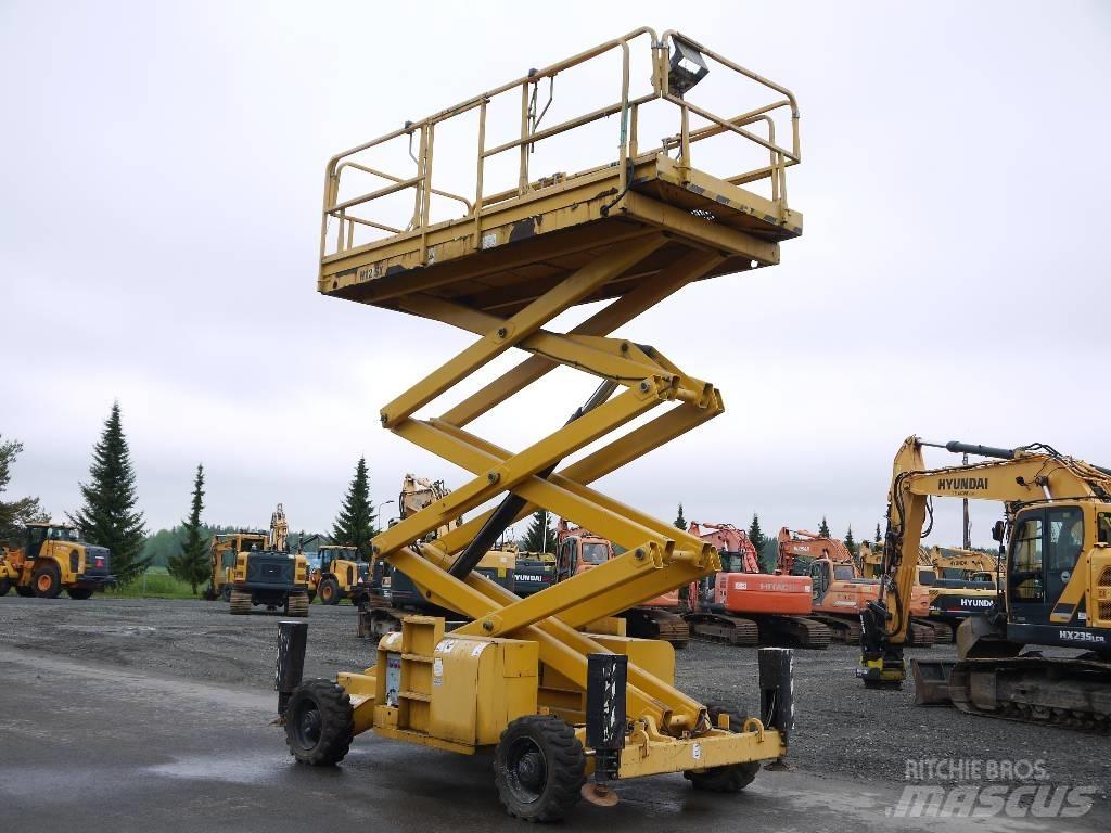 Haulotte H12SX Scheren-Arbeitsbühnen