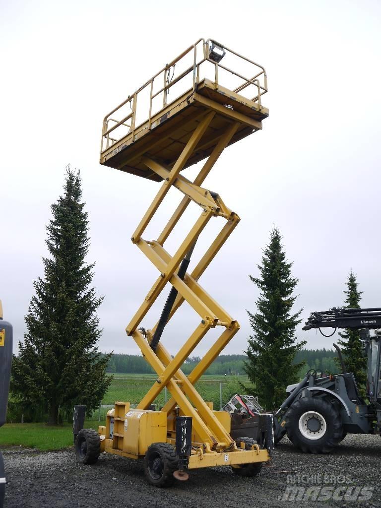 Haulotte H12SX Scheren-Arbeitsbühnen