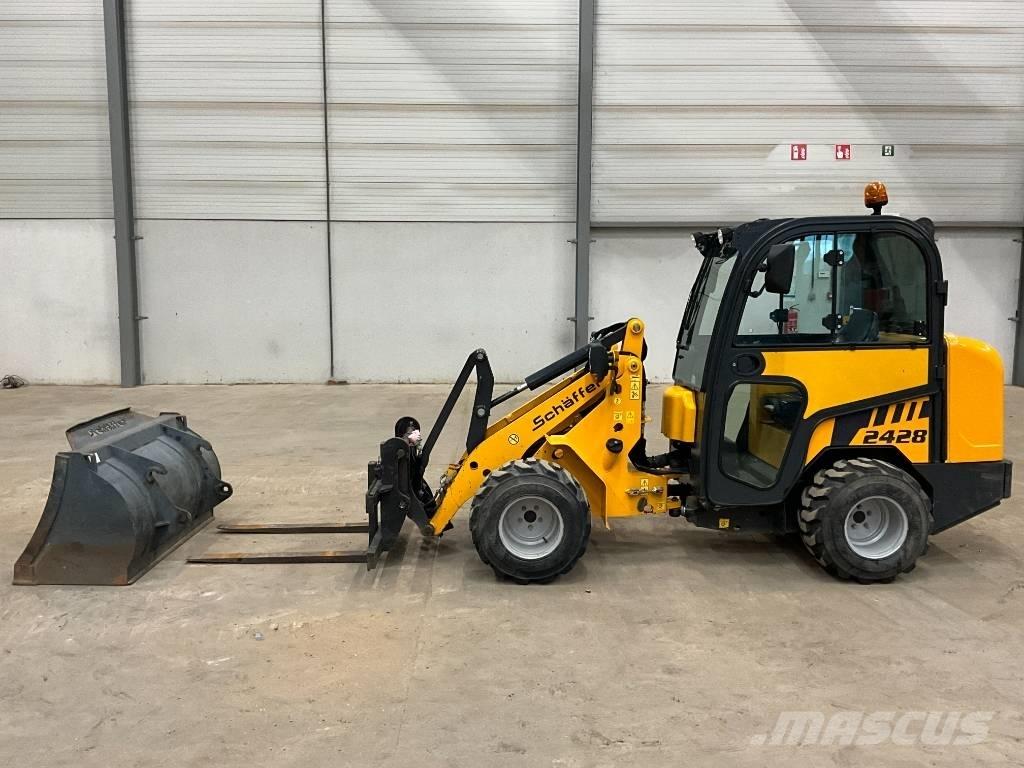 Schäffer 2428 Radlader