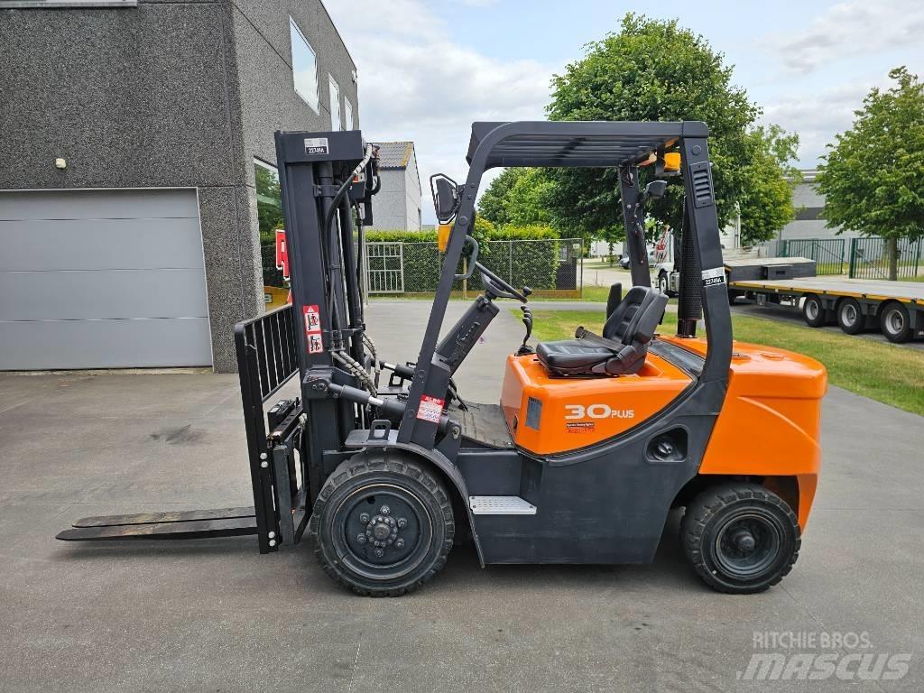 Doosan D 30 G Dieselstapler