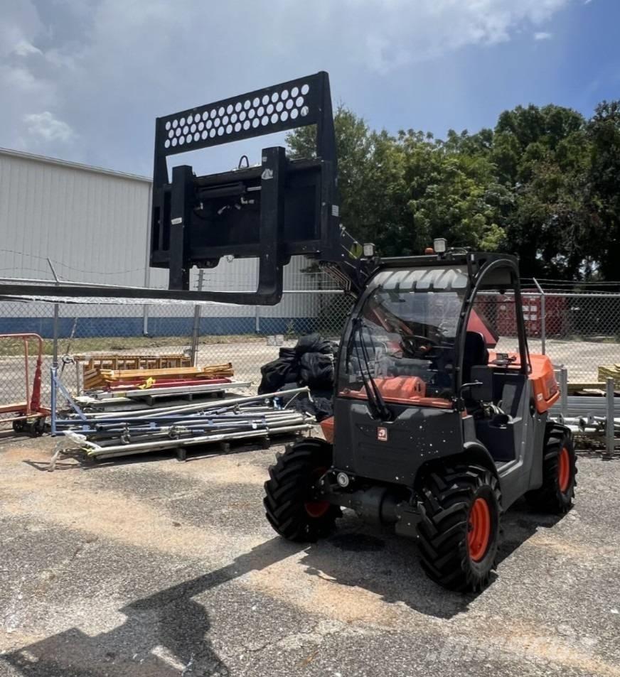 Ausa T 144 H Teleskoplader