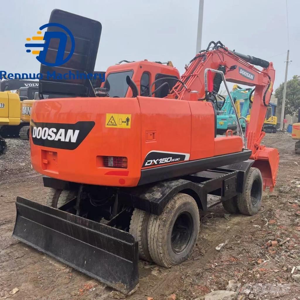 Doosan DX150W-7 Mobilbagger