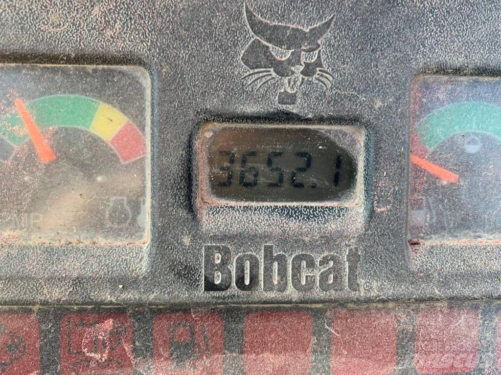 Bobcat 425 Minibagger < 7t