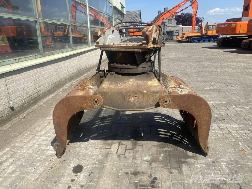 Demarec CW 30 Greifer