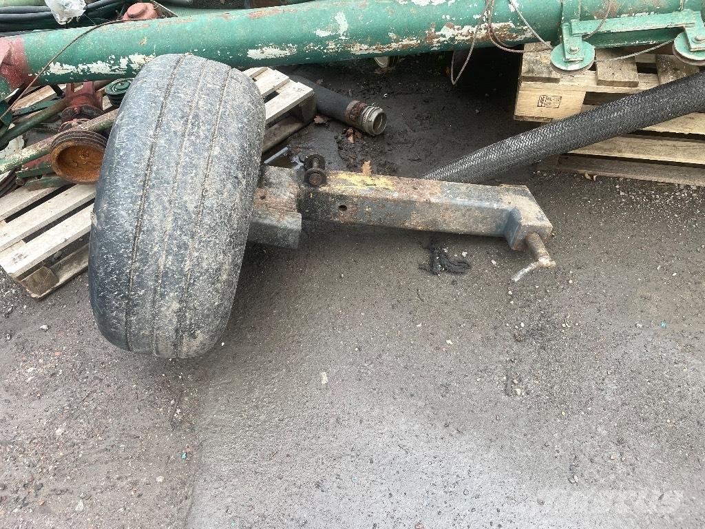 New Holland TS 100 Traktoren