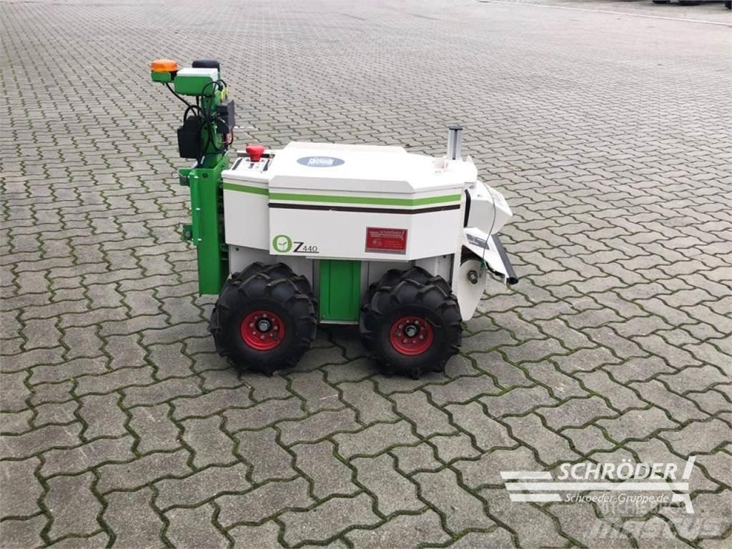  OZ-ROBOTER Sonstige Bodenbearbeitung