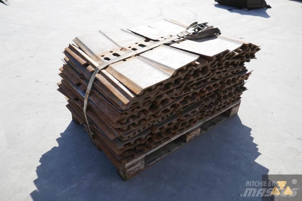 CAT 325 Trackshoes Chassis