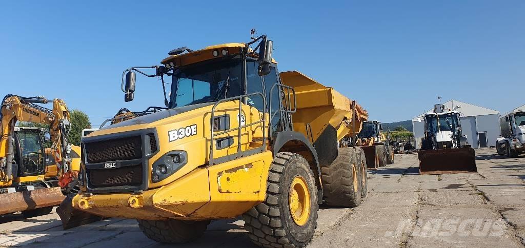 Bell B 30 E Dumper - Knickgelenk