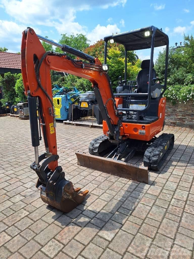 Sunward SWE 18 UF Minibagger < 7t