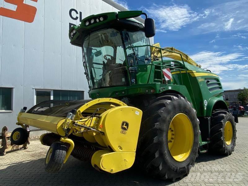John Deere 8600i Selbstfahrende Häcksler