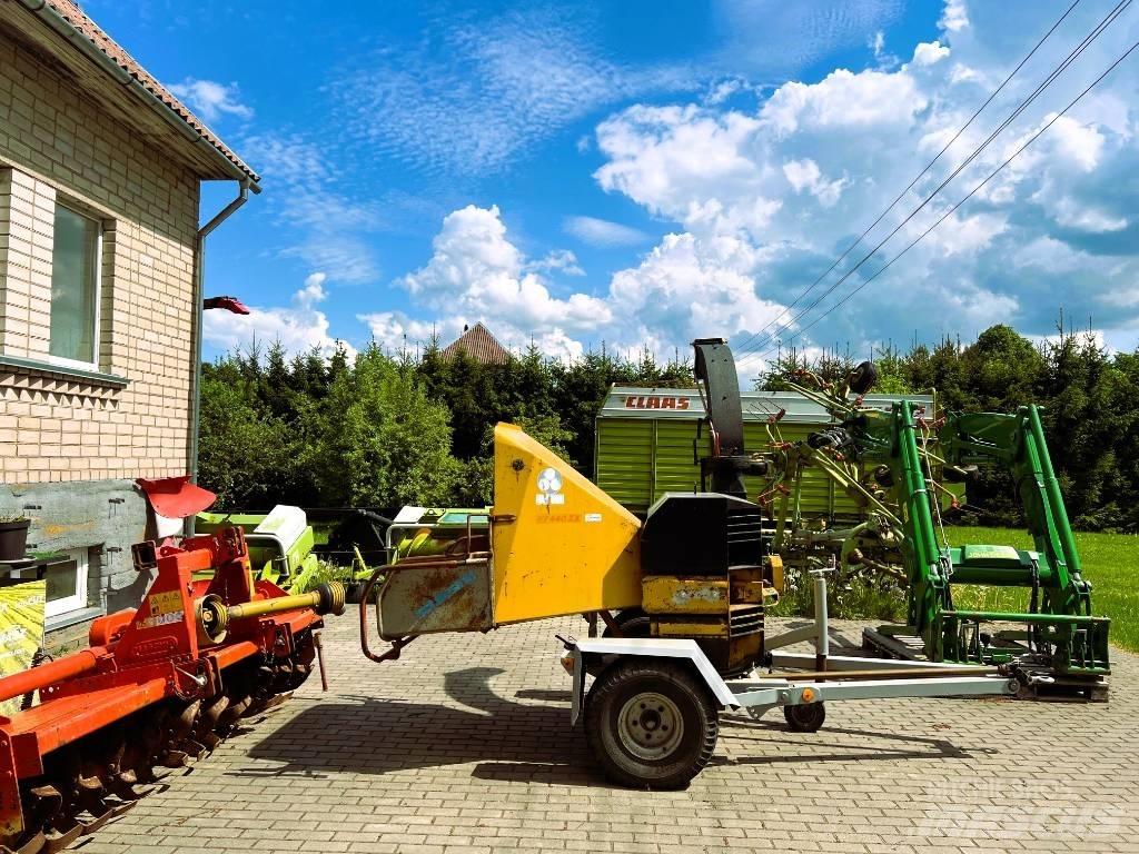 Schliesing 400 ZX Holzhäcksler