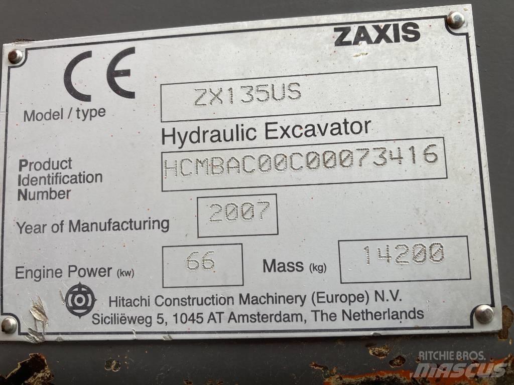Hitachi ZX 135 Raupenbagger