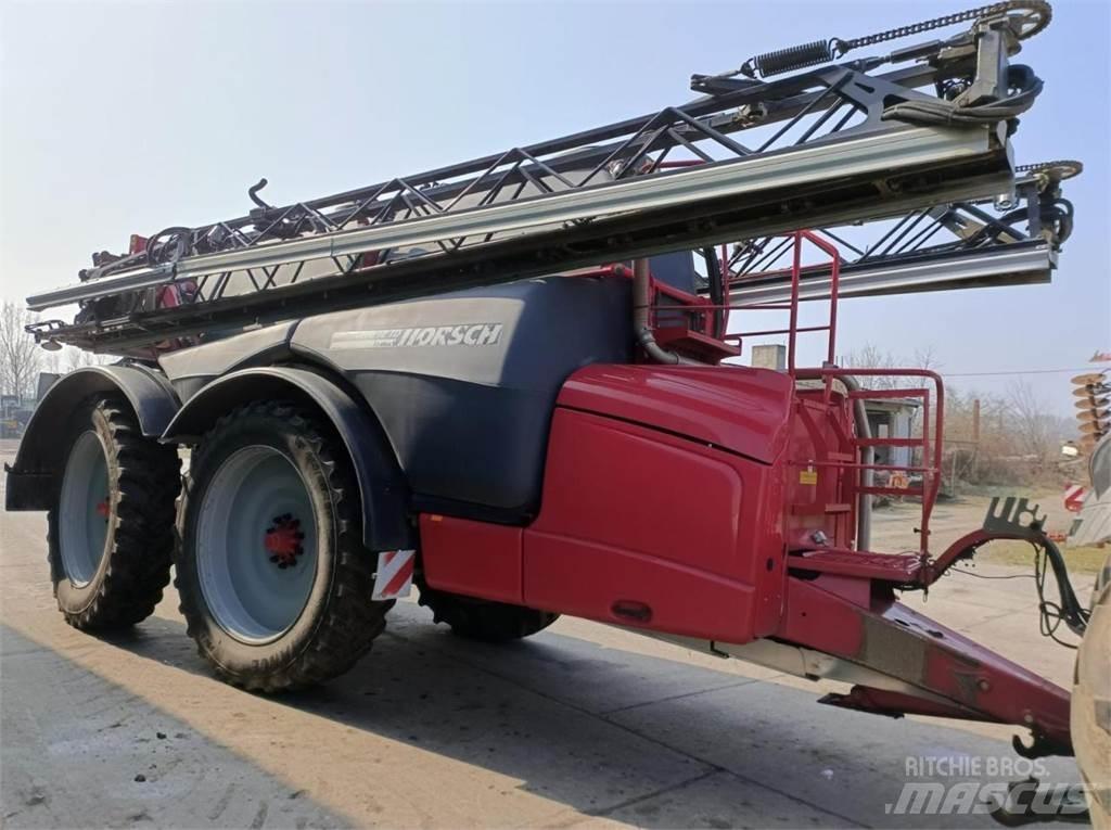 Horsch Leeb 12 TD Anhängespritzen